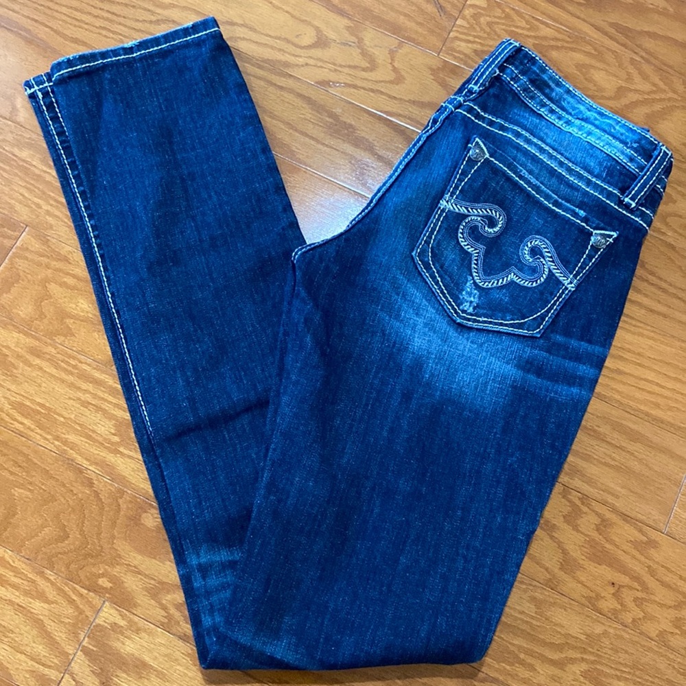 Express woman skinny jeans.